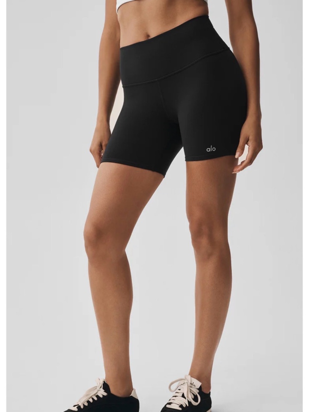 Alo- Airbrush High-Waist 5” Biker Short - Black